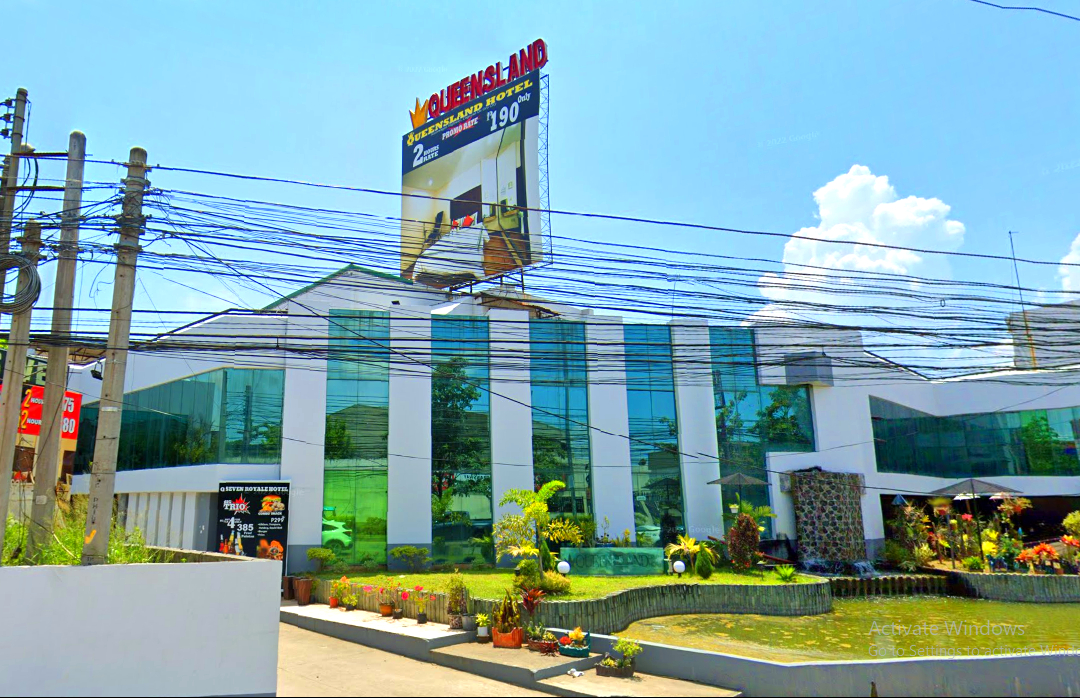 Q7 Royal Hotel